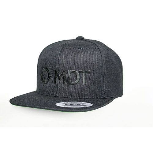 Stylish MDT snapback hat in black, featuring a customizable logo, designed for a perfect fit on any head, ideal for shooting enthusiasts and everyday wear.