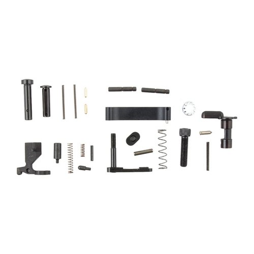 Kvalitní AR-15 LOWER PARTS KIT 5.56 bez spoušťové skupiny a pistol gripu, ideální pro stavbu nebo obnovu vaší pušky, s barevně kódovaným balením pro snadnou instalaci.