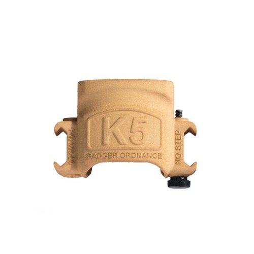 K5 Mount for Kestrel meters clamps to your spotting scope for easy weather data access, securely holds your device, and fits 5000 Series Kestrel meters.