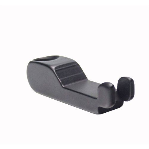 RUGER® Precision & American Firing Pin Removal Tool je vyroben z hliníku, usnadňuje údržbu a čištění zbraní, ideální pro každého střelce.