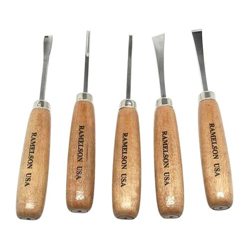 UJ Ramelson's 5-piece wood carving set features high-quality W-1 Tool Steel blades, a durable White Birch handle, and is ready to carve right out of the box.