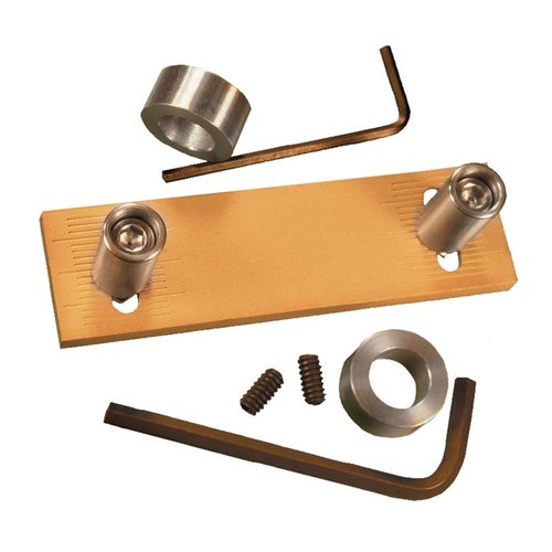 Umožňuje nekonečné nastavení hlavy pro optimální střelbu, s výškovým a bočním nastavením pomocí snadno viditelných značek pro přesné opakování.