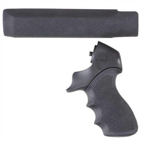Ergonomický pistol grip a forend z gumy pro maximální výkon a kontrolu zpětného rázu, ideální pro praváky i leváky, s texturou pro pevný úchop i za mokra.