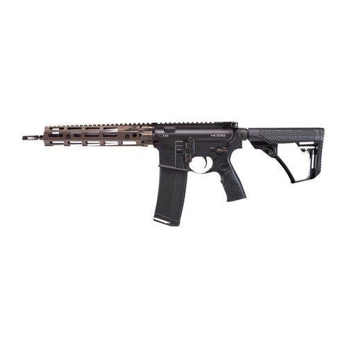 DD4 MK18RIII 5.56mm rifle offers lightweight maneuverability, a 10.3