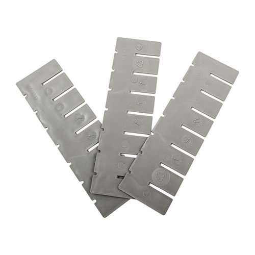 Chraňte obsah svých Poly Bench Boxes s indestructible clear covers a organizujte je pomocí gray dividers, které jsou k dispozici v 3-Paks.