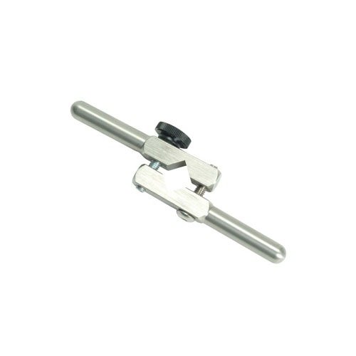 Získejte extra NECK TURNING HANDLE pro snadnější a efektivnější použití Neck Turning Tool. Ideální pro precizní úpravy nábojnic 17-338 caliber.