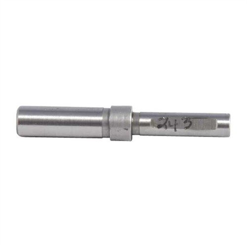 Forster's hand-held neck turner ensures cartridge consistency with a carbide cutter and micrometer adjustment for precise wall thickness and improved alignment.