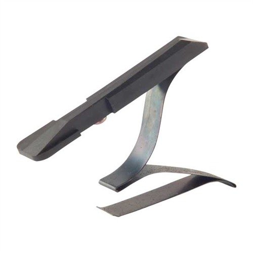 MAGAZINE FOLLOWER ASSEMBLY, MAGNUM od značky SAVAGE zajišťuje spolehlivou funkčnost pro modely 110/111/112/112BT s horním plněním.